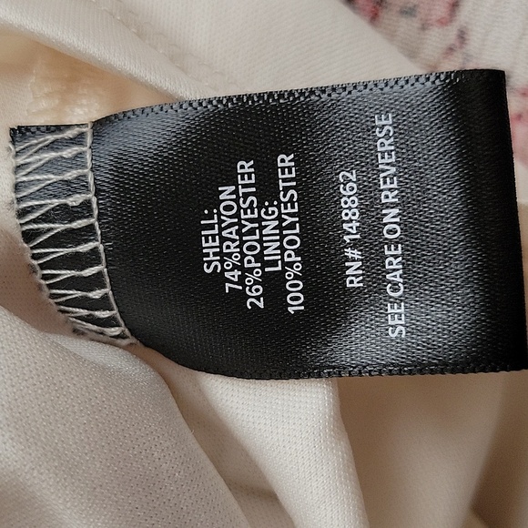 Torrid Pink Boho Floral Washable Crinkle Gauze Cris Cross Back Top - Size 1X - Picture 11 of 12